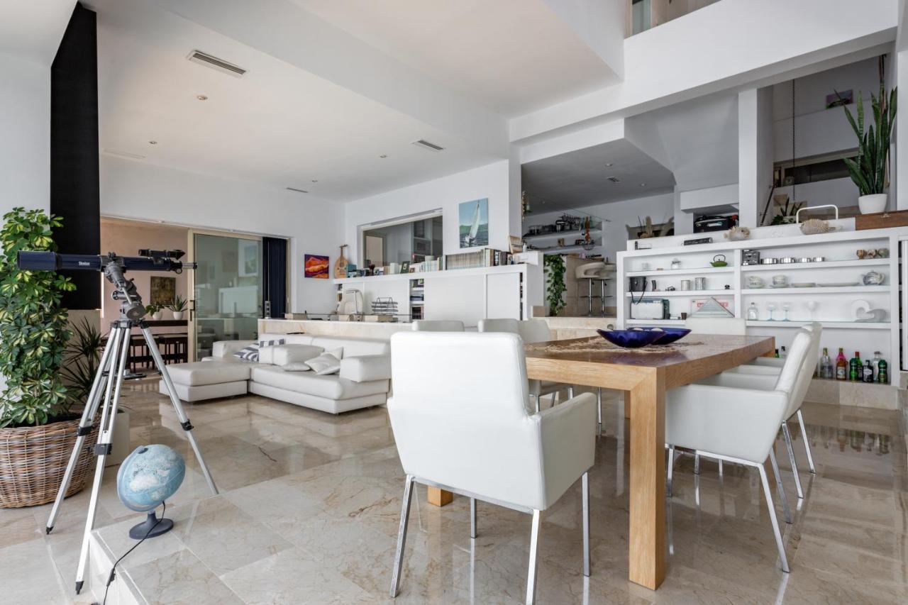 Exclusive Seafront Villa,Private Pool,Gym,Bbq El Toro  Eksteriør billede