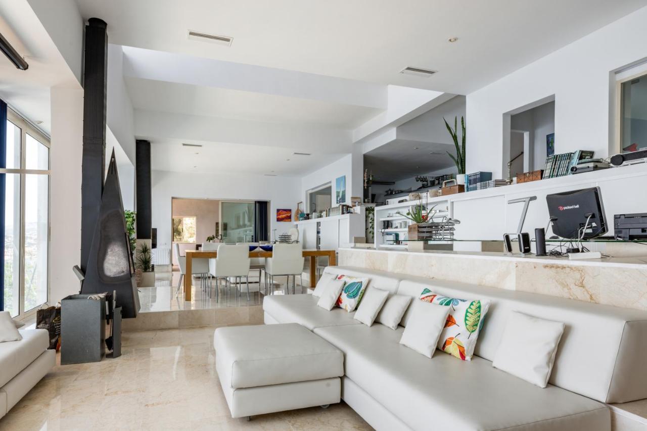 Exclusive Seafront Villa,Private Pool,Gym,Bbq El Toro  Eksteriør billede