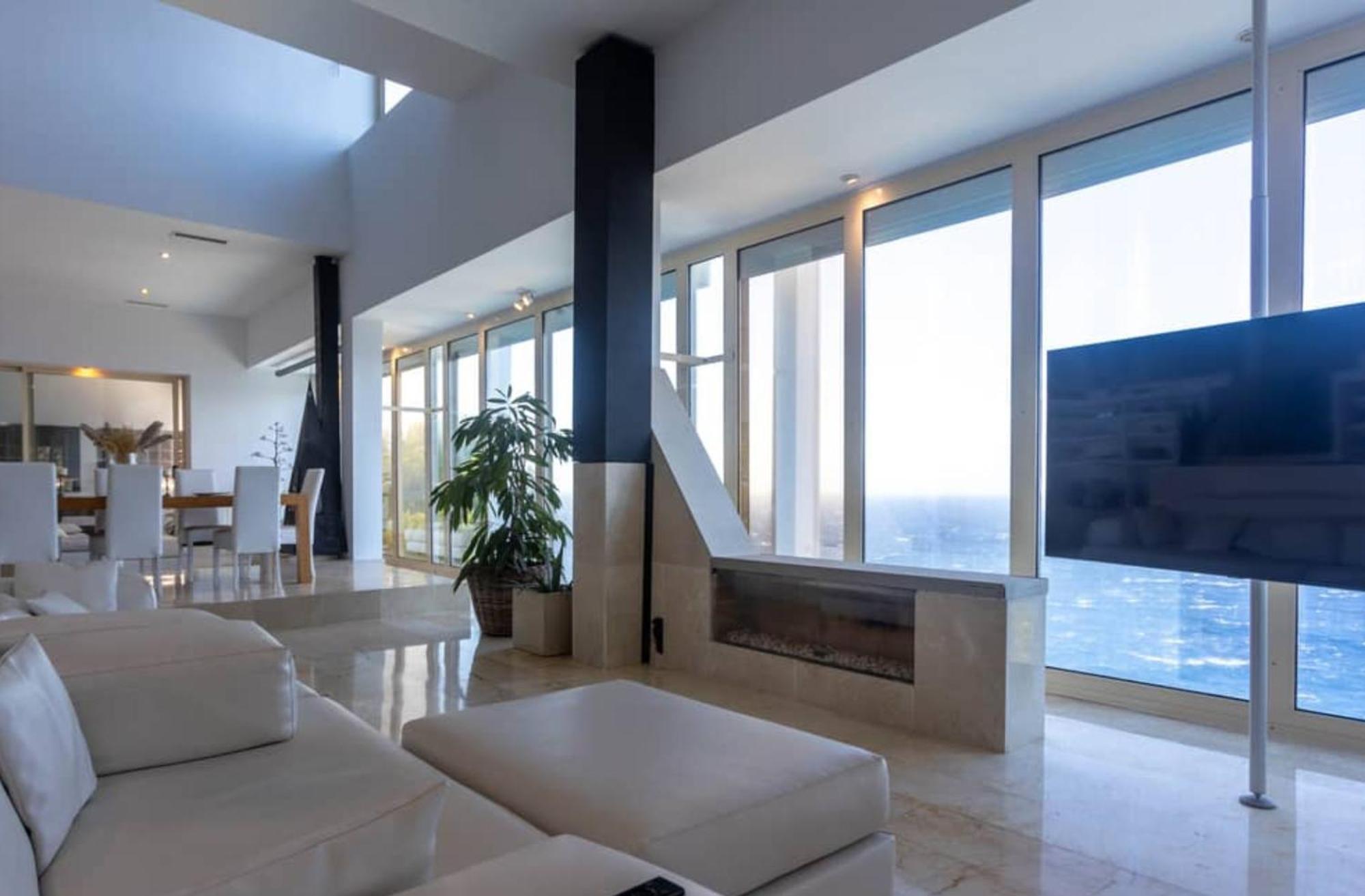 Exclusive Seafront Villa,Private Pool,Gym,Bbq El Toro  Eksteriør billede
